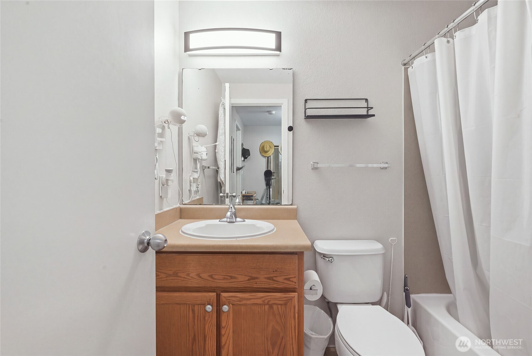 6230 S 129 Street Property Photo 18