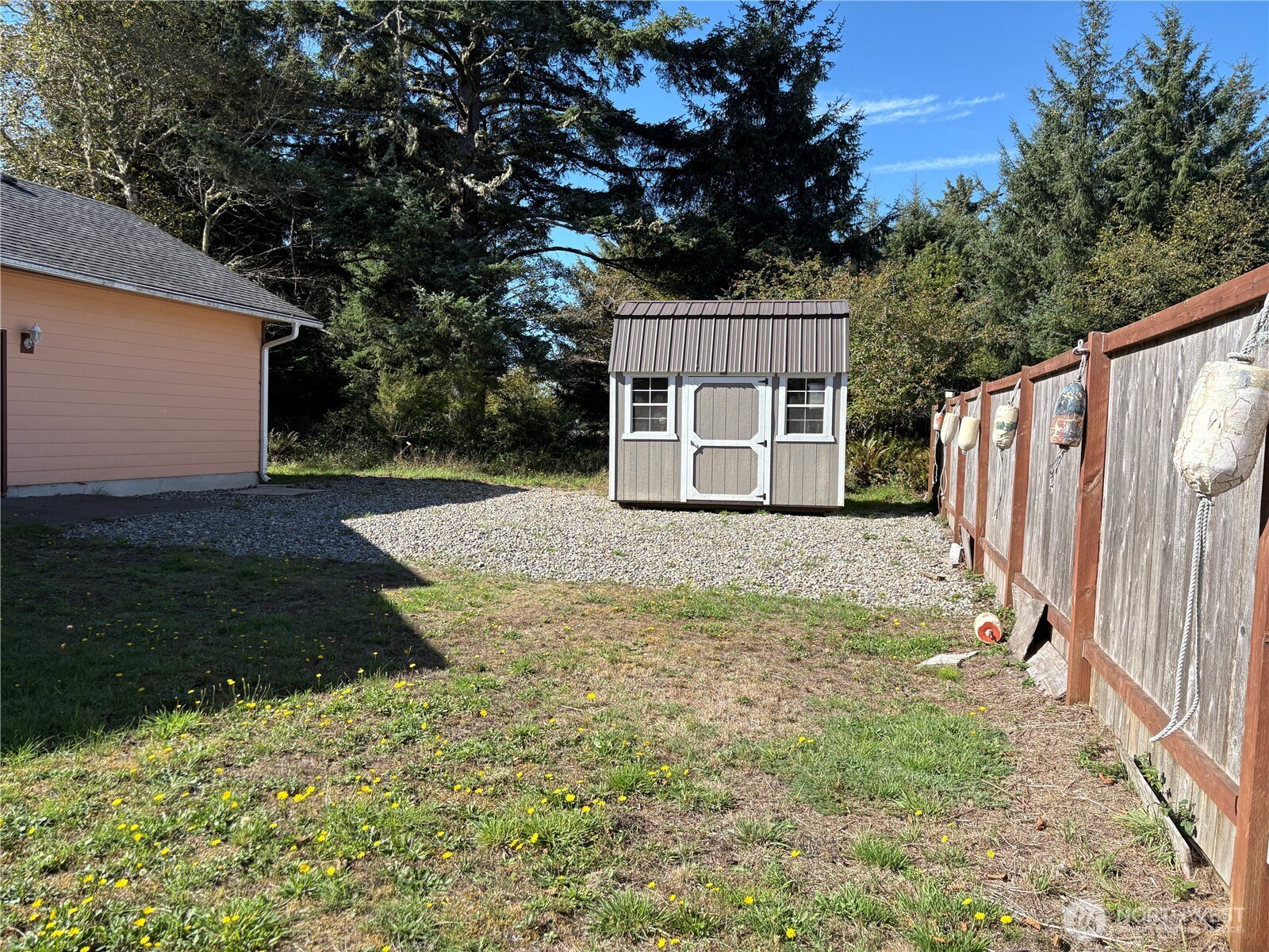 974 Mount Olympus Avenue Property Photo 5