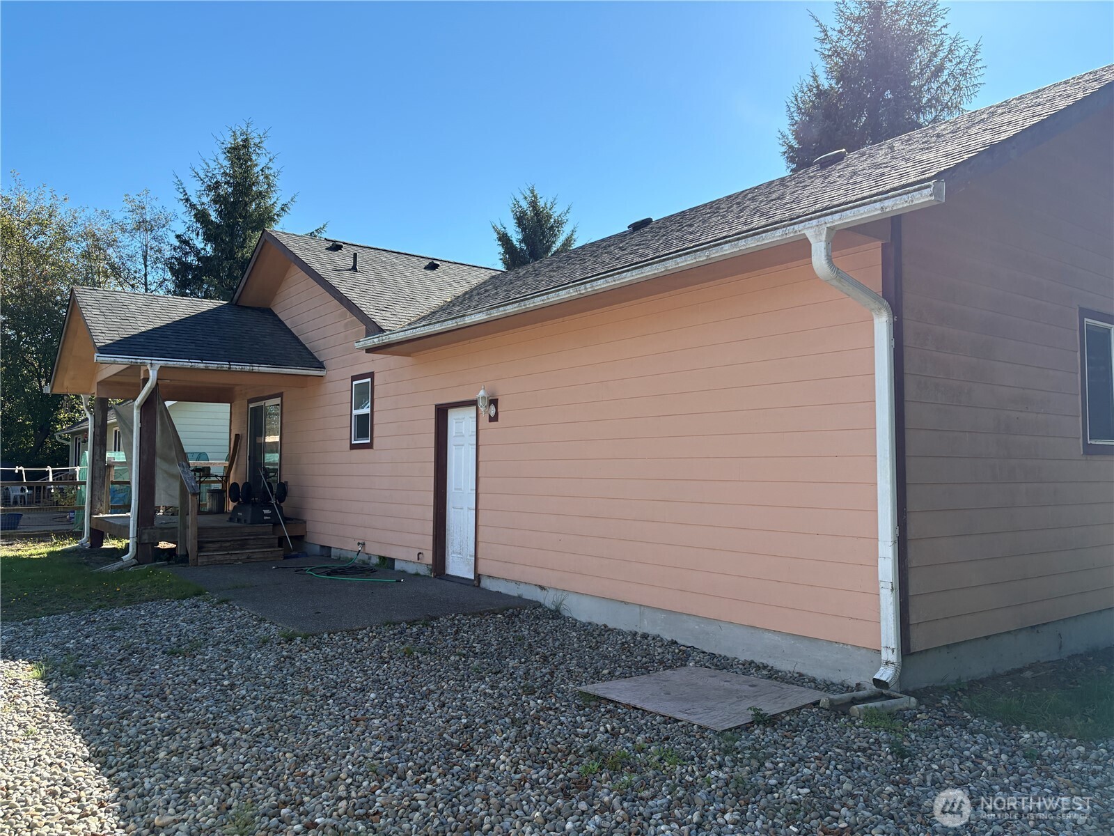974 Mount Olympus Avenue Property Photo 7