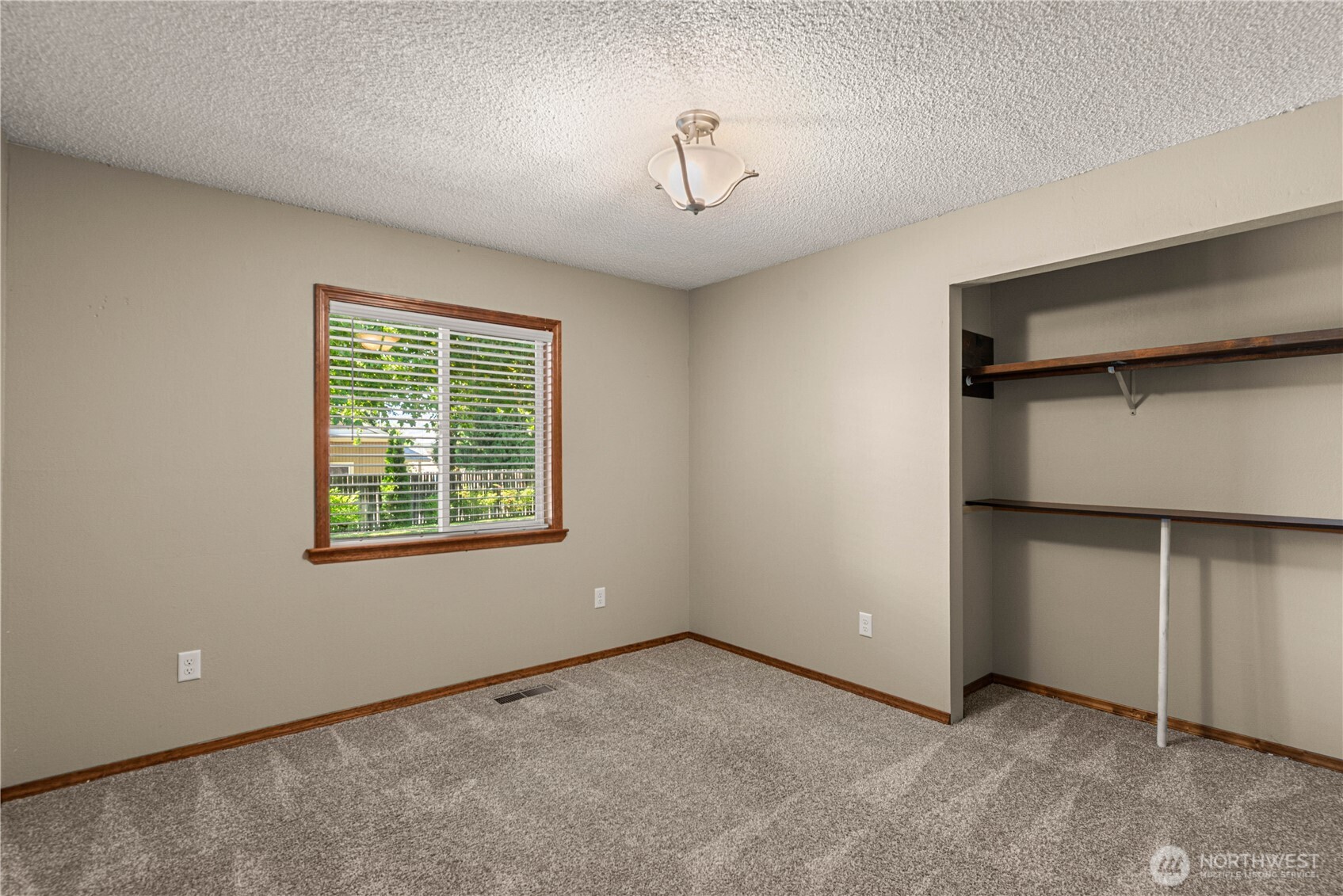 1919 4th Street Property Photo 15