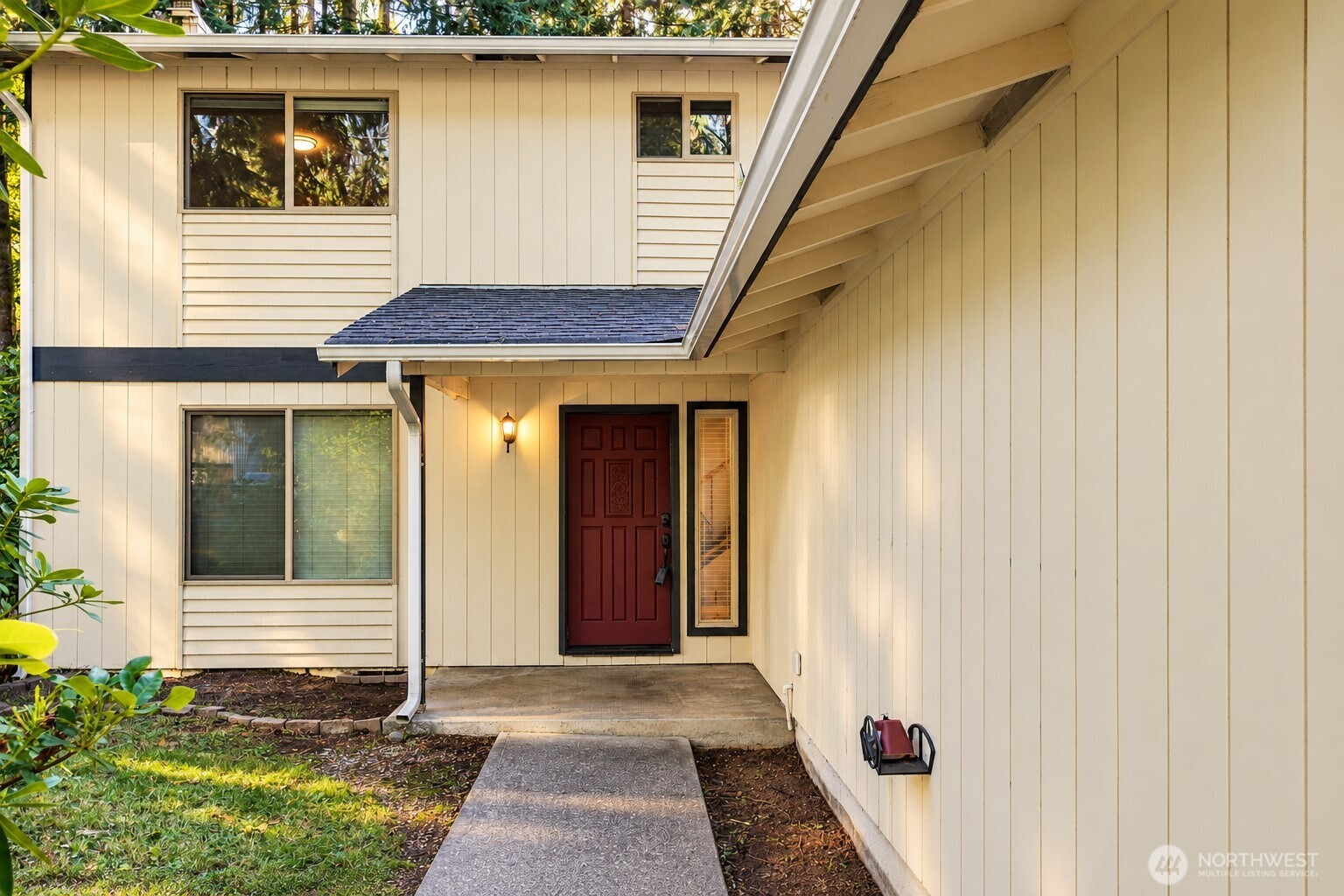 2248 Lakemoor Drive Property Photo 3