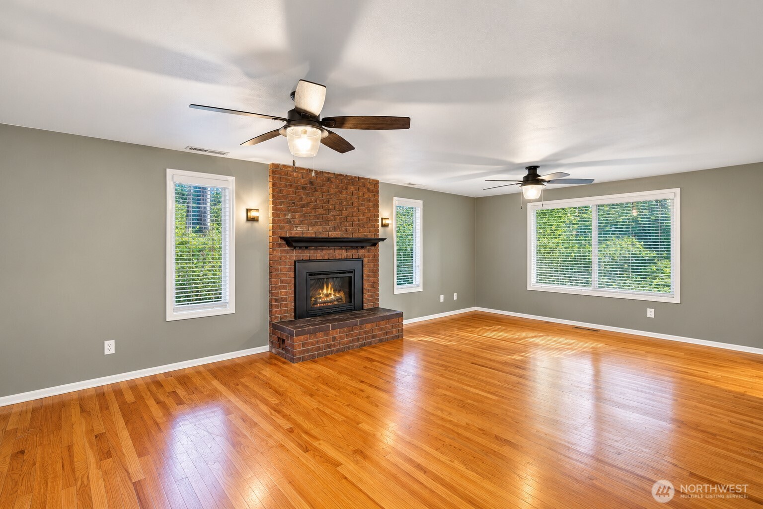 2248 Lakemoor Drive Property Photo 4