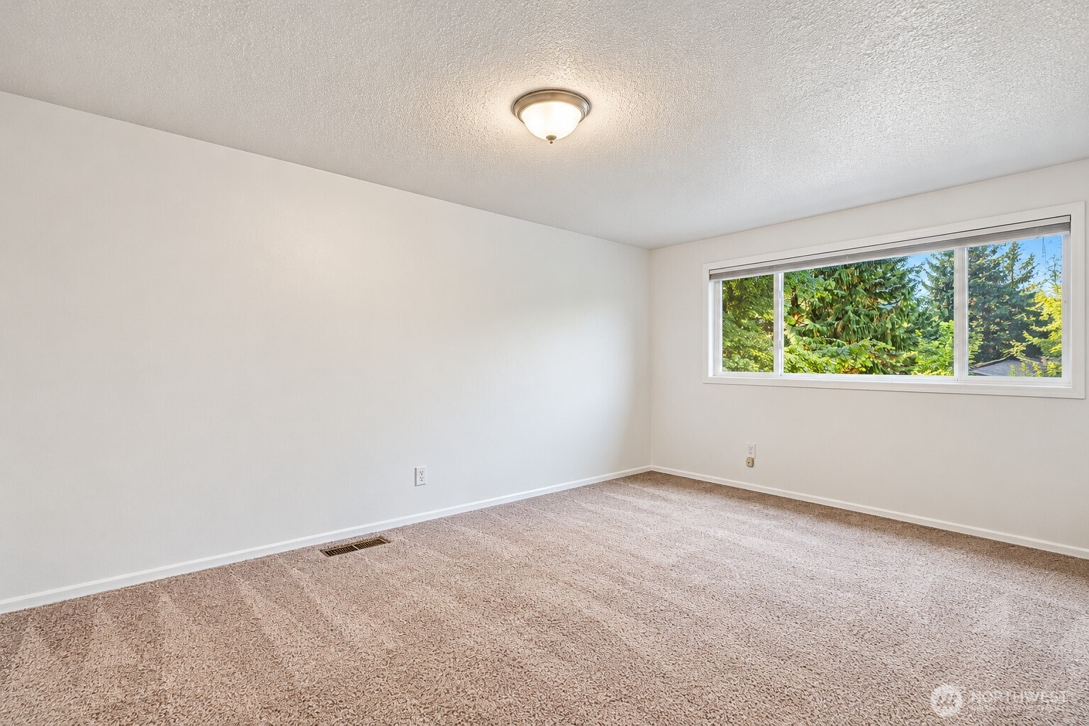 2248 Lakemoor Drive Property Photo 17