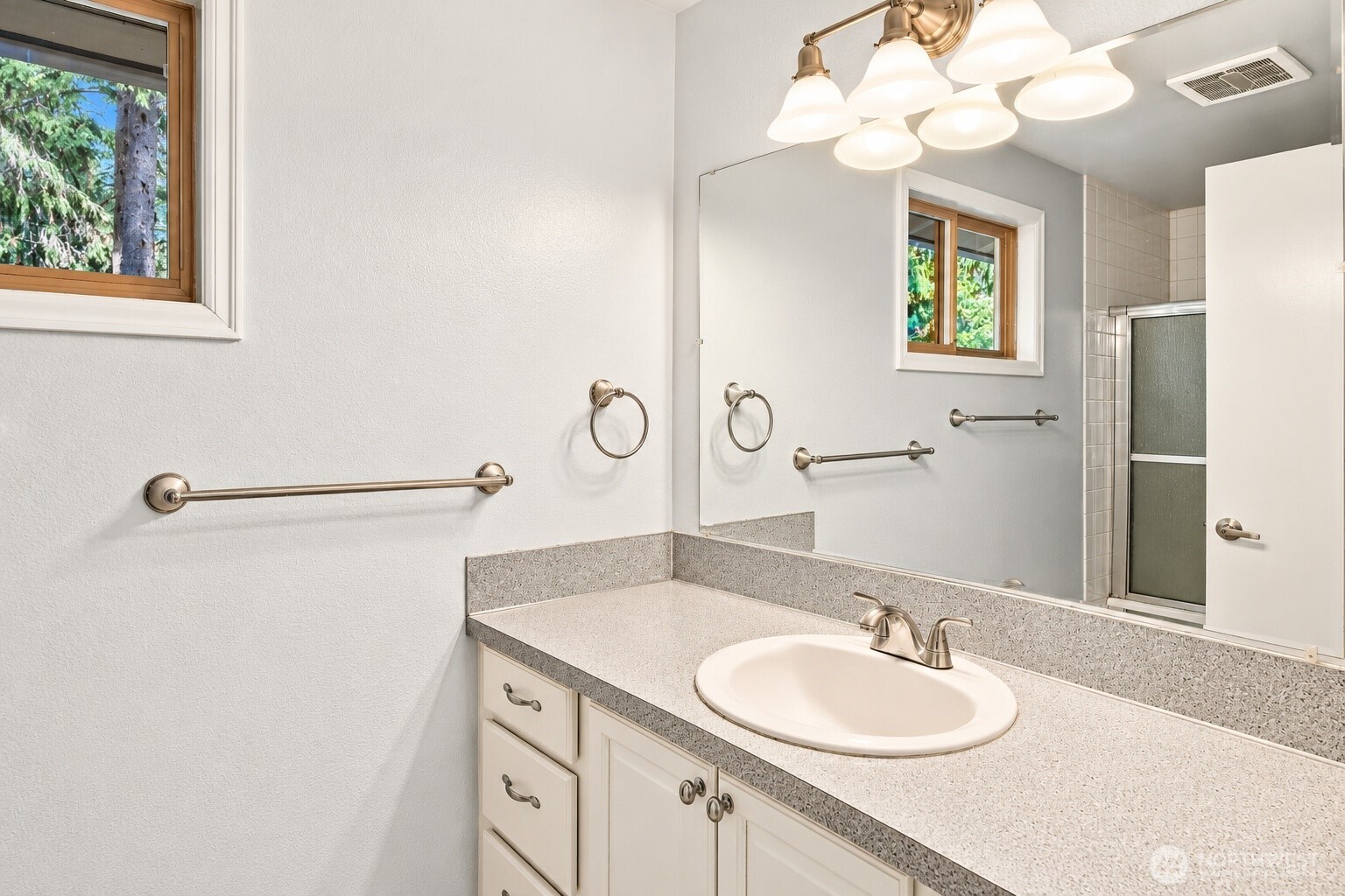 2248 Lakemoor Drive Property Photo 25