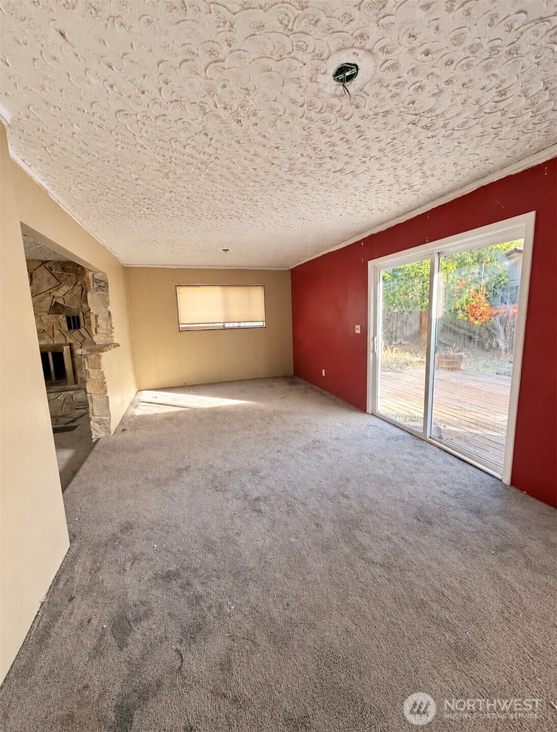 611 Cedar Property Photo 15