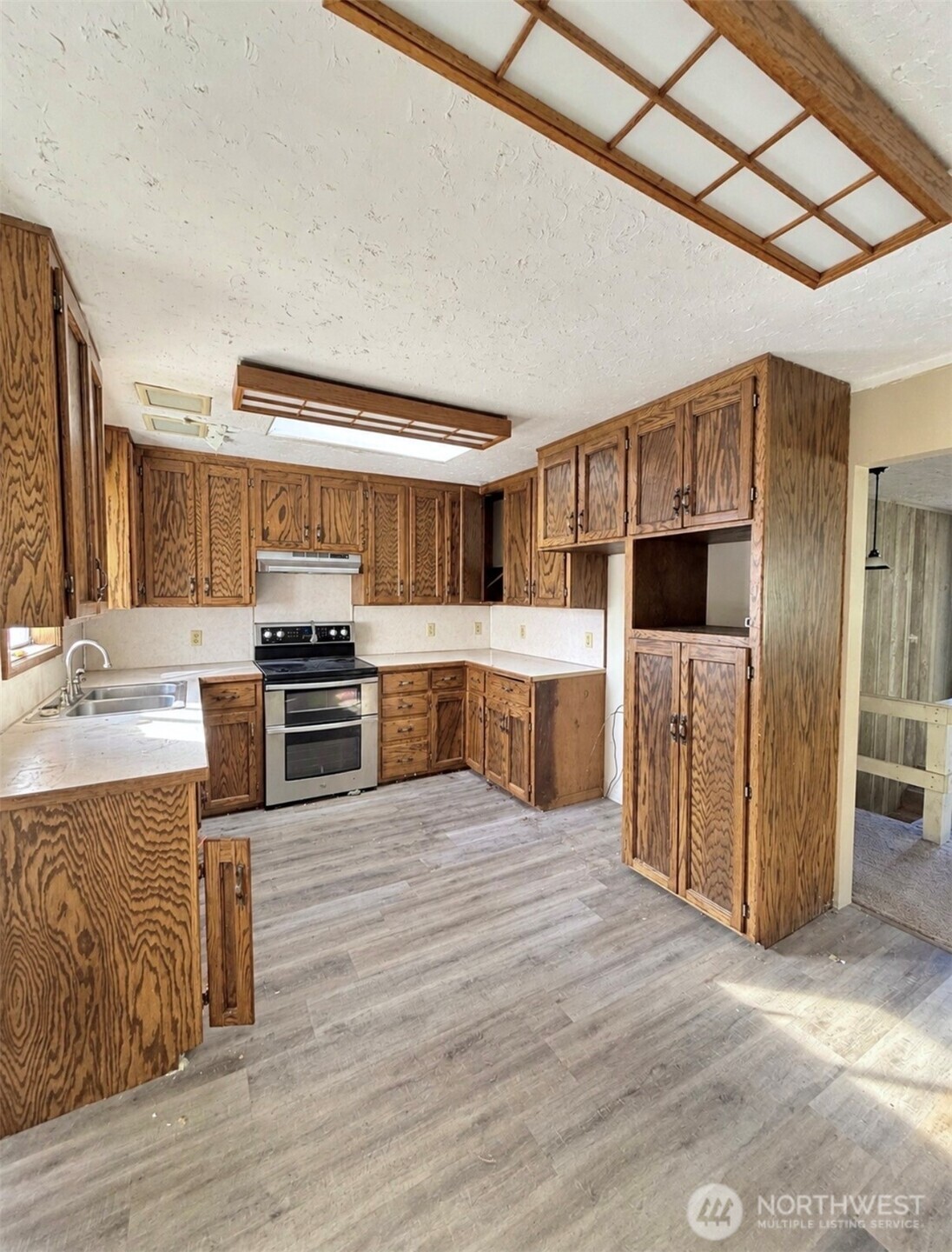 611 Cedar Property Photo 17