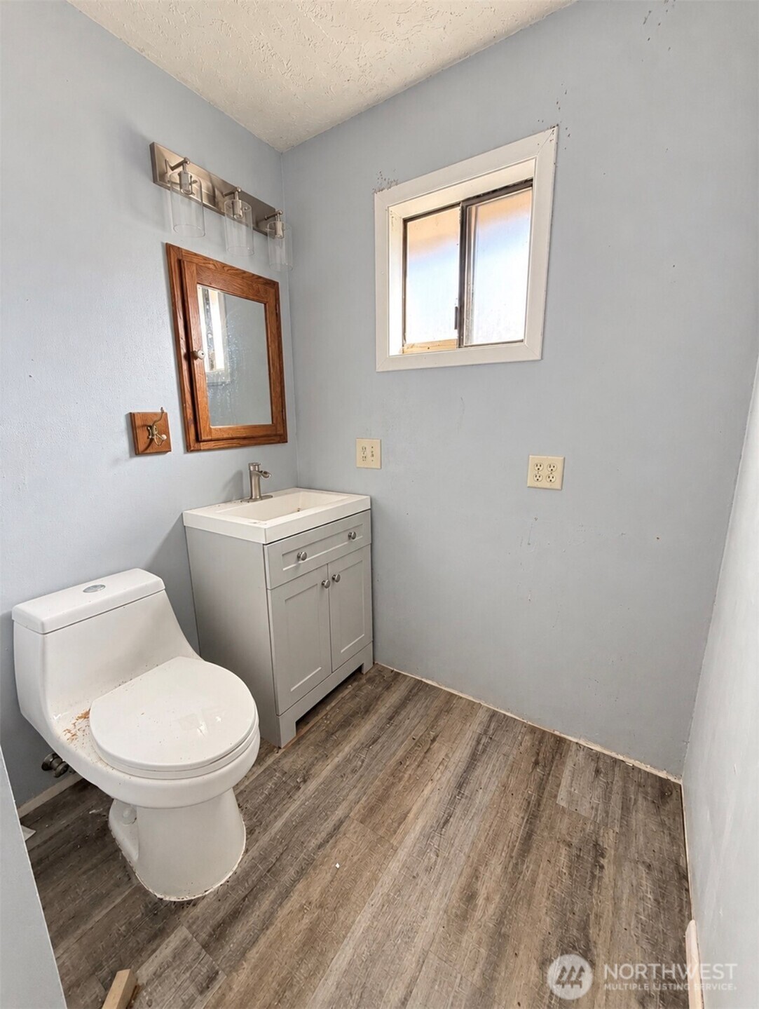 611 Cedar Property Photo 24