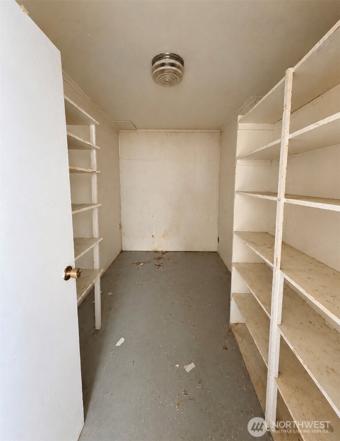 611 Cedar Property Photo 40