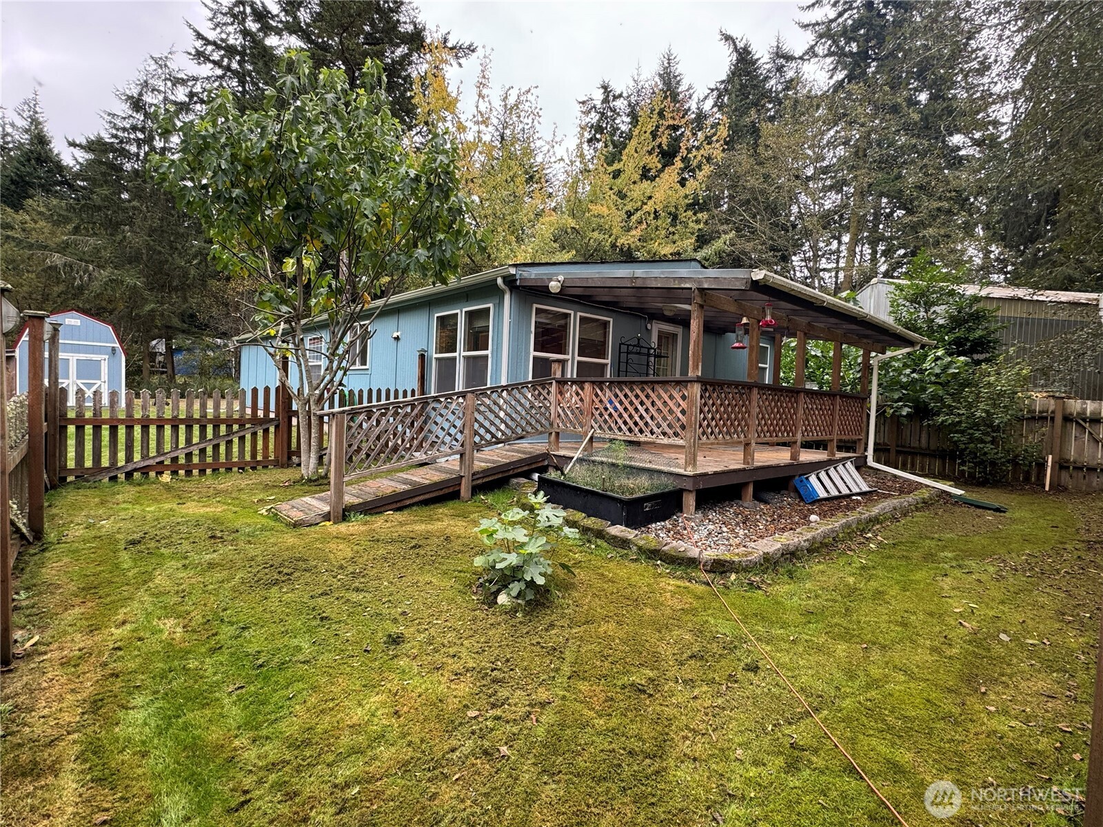 4469 Hett Lane Property Photo 5