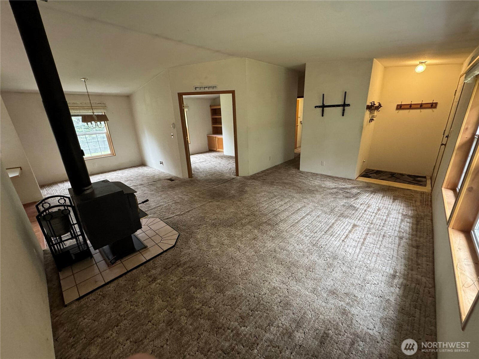 4469 Hett Lane Property Photo 12