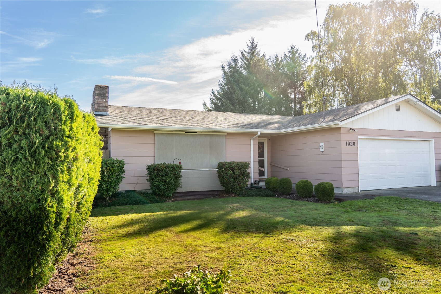 1020 33rd Avenue Property Photo 1
