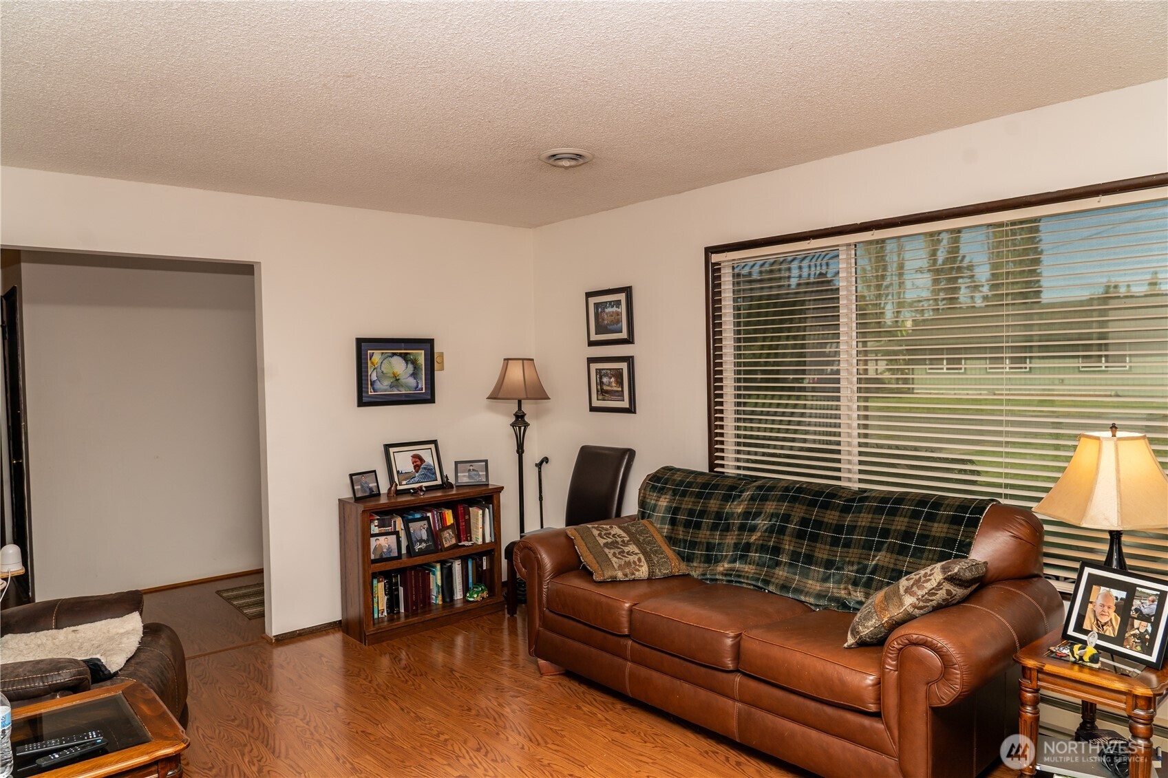 1020 33rd Avenue Property Photo 3