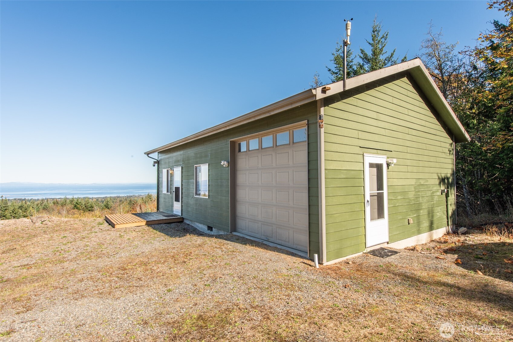 3191 Monroe Road Property Photo 13