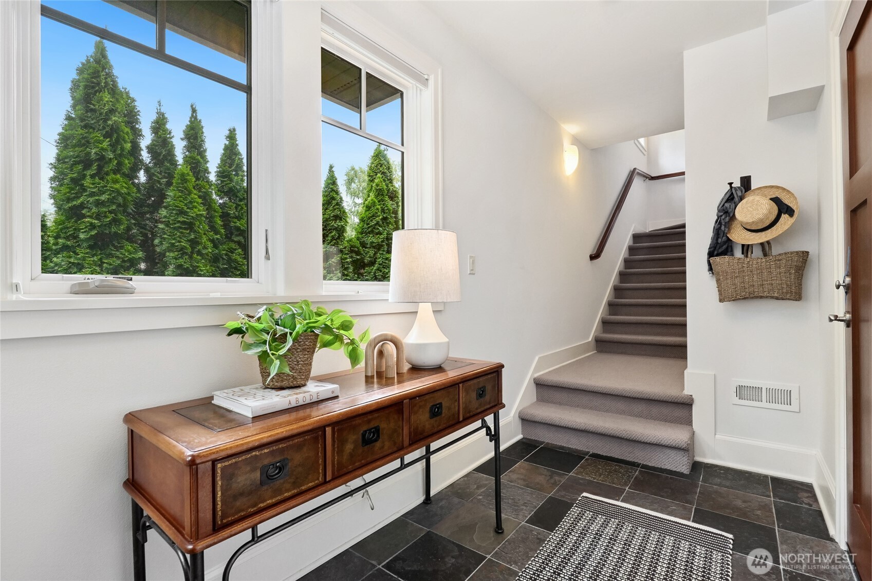 506 Lakeside Avenue W1 Property Photo 32