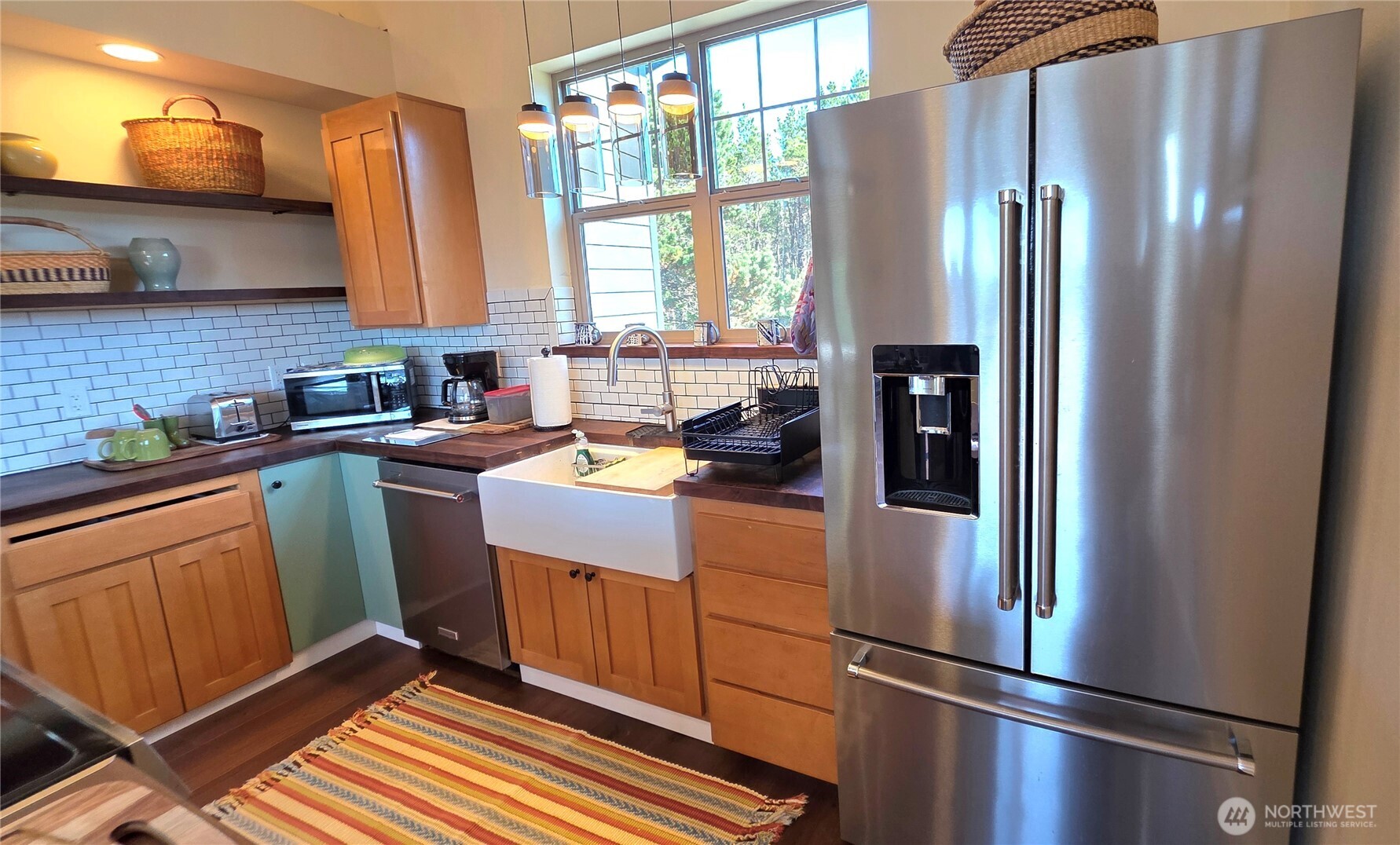 22955 Pacific Way Property Photo 15