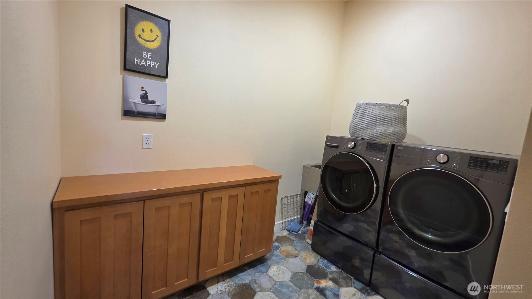 22955 Pacific Way Property Photo 25