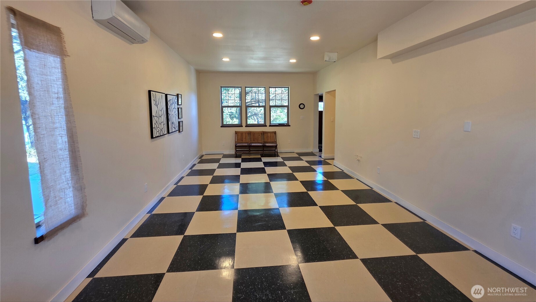 22955 Pacific Way Property Photo 32