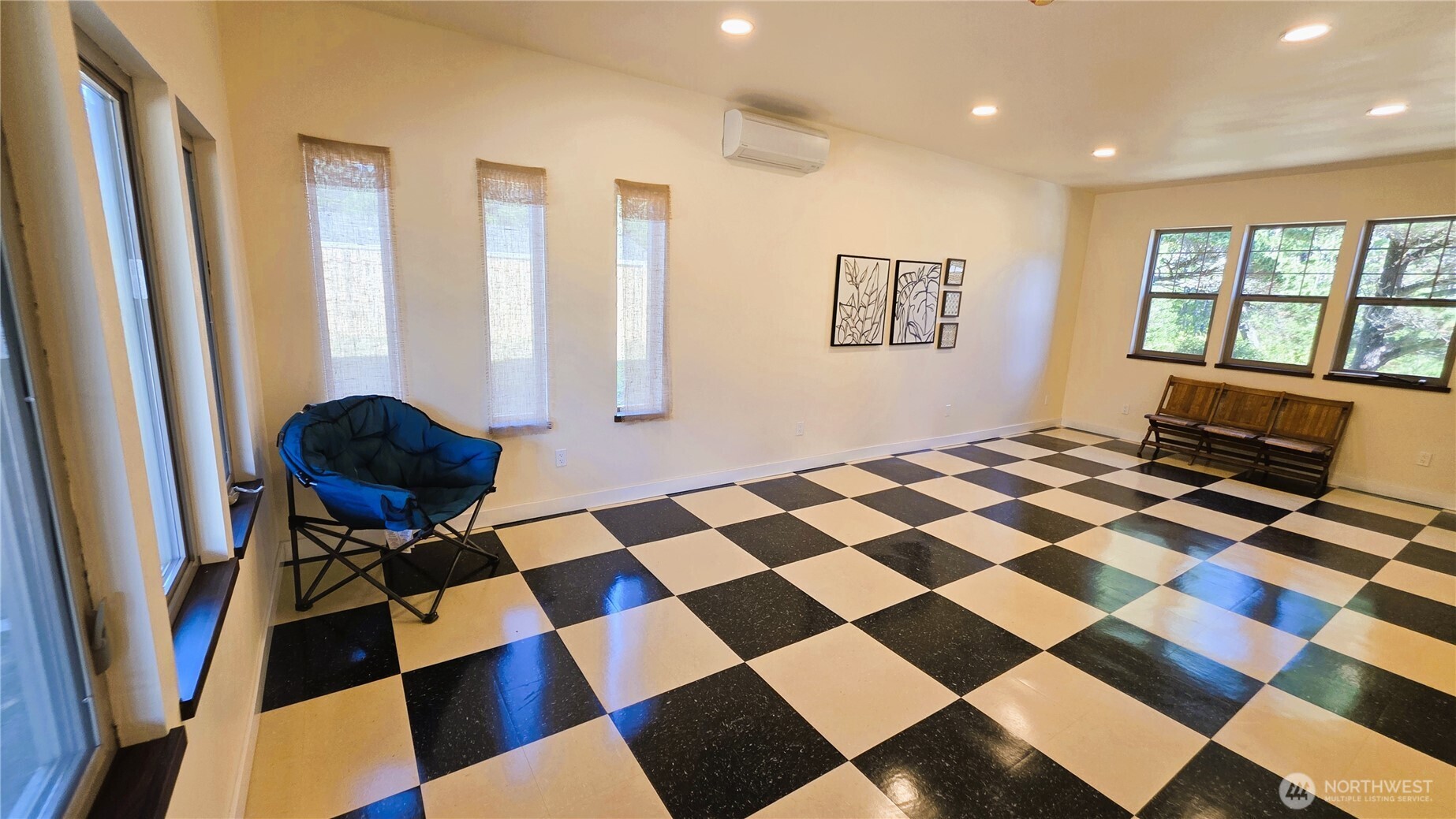 22955 Pacific Way Property Photo 33