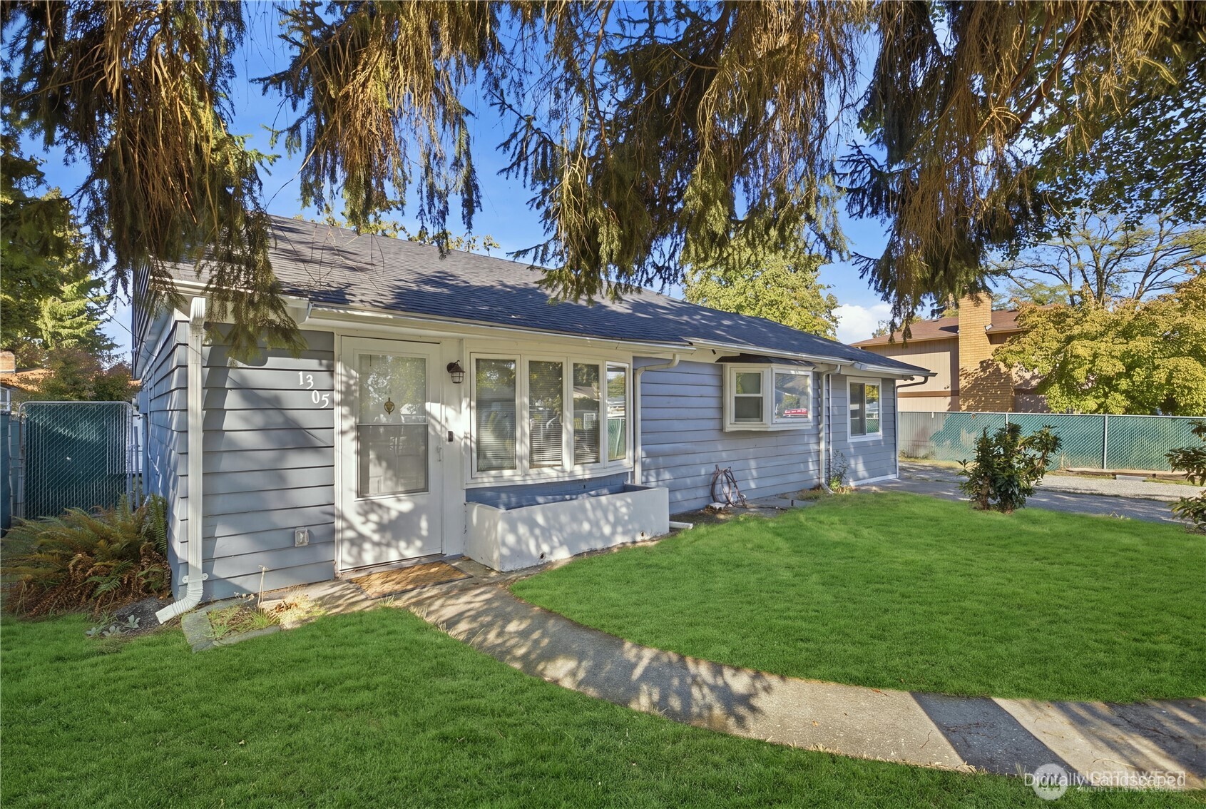 1305 S 118th Street Property Photo 1