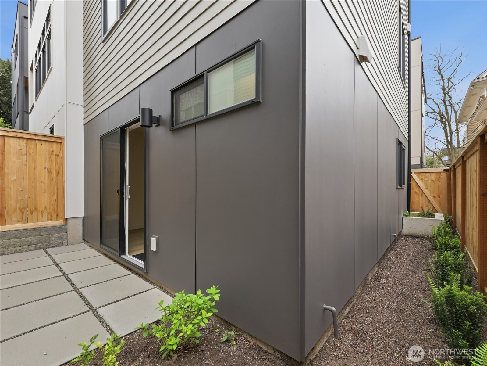 1412 N 47th Street A Property Photo 29