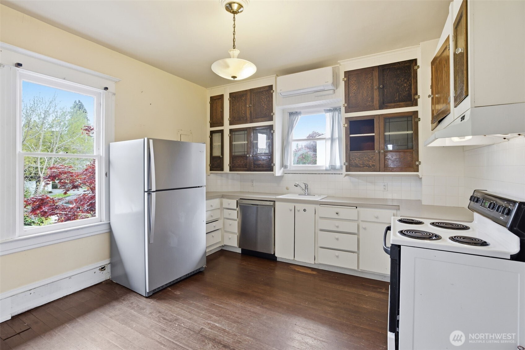 6238 Woodlawn Avenue Property Photo 20