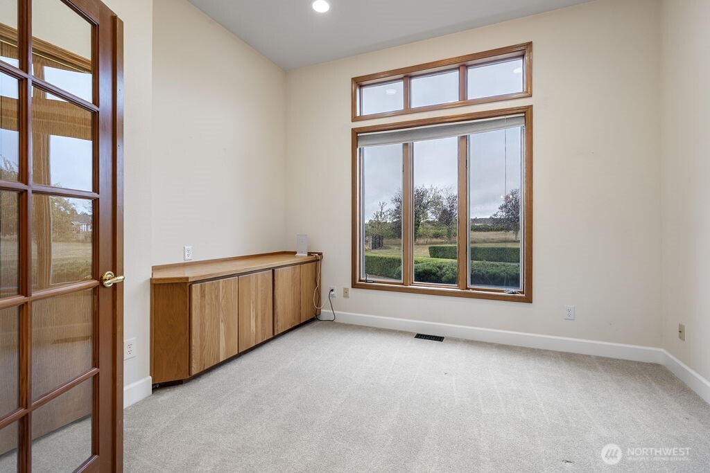 2505 263rd Street Ct Property Photo 17