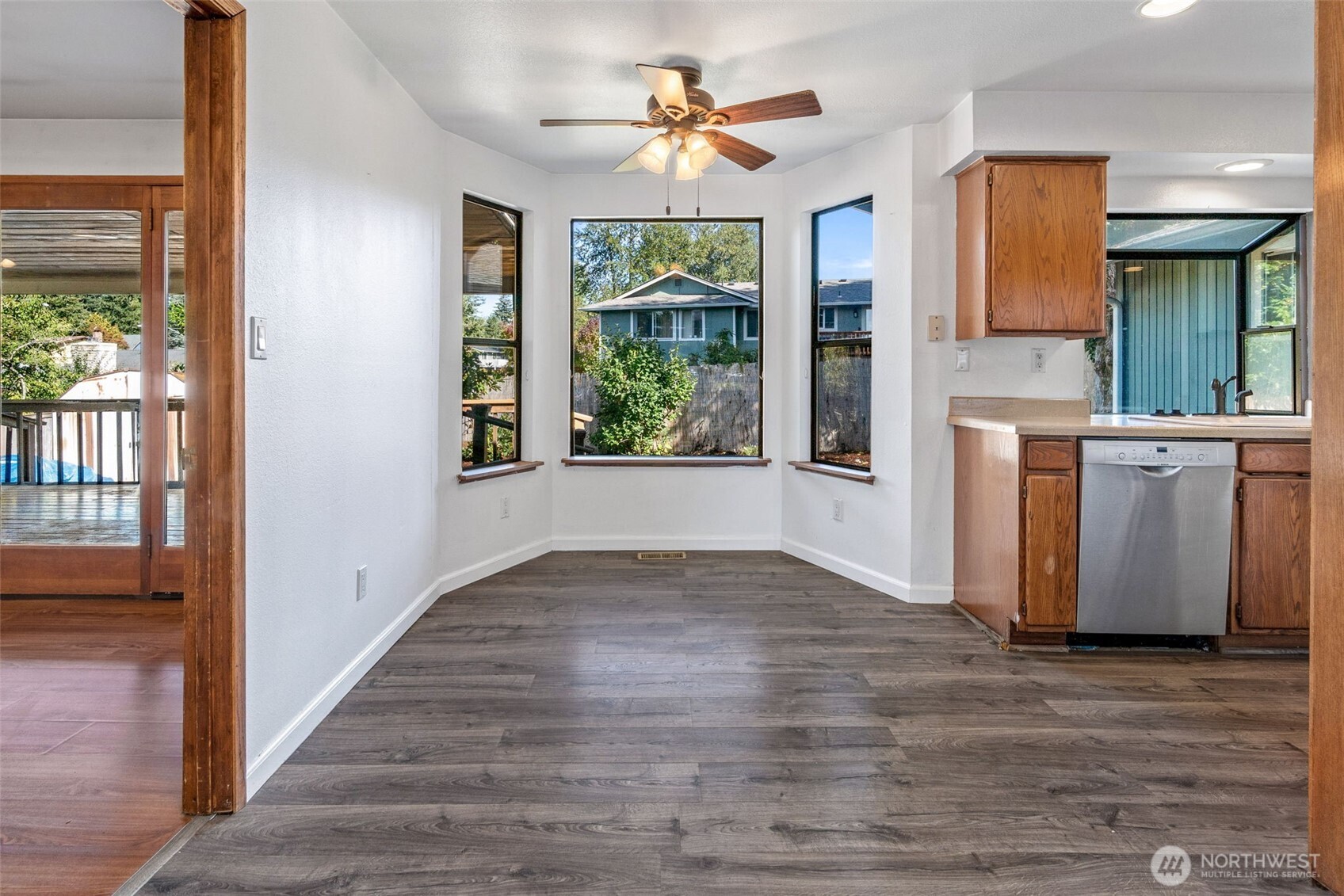 16424 126th Place Property Photo 6