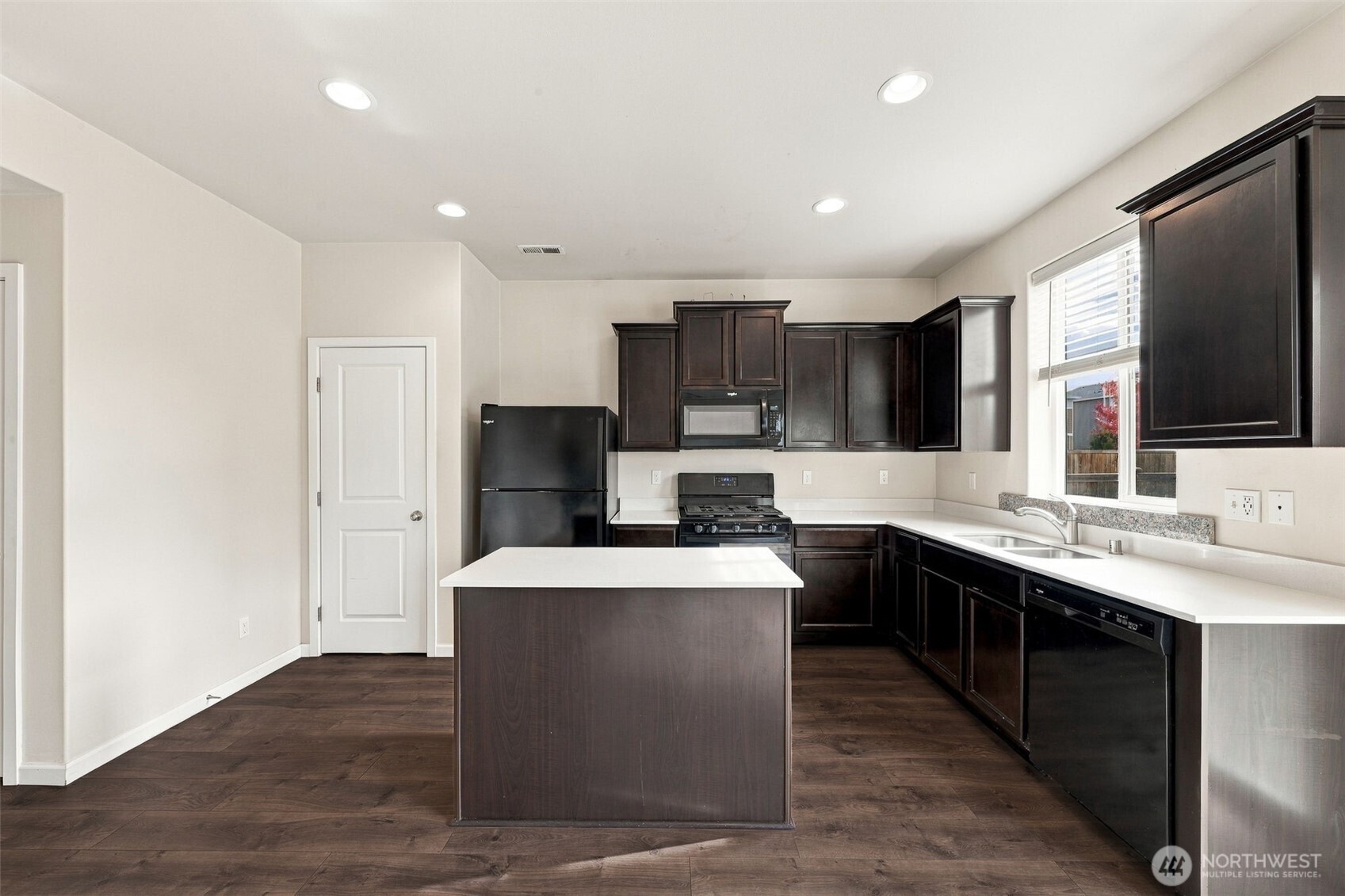 18951 112th Avenue Ct Property Photo 7