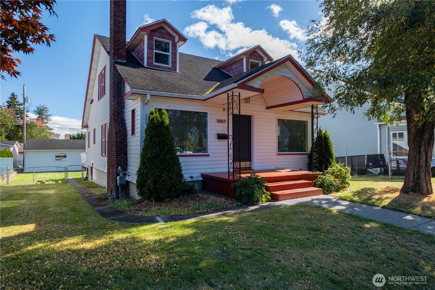 3817 Fawcett Avenue Property Photo 2