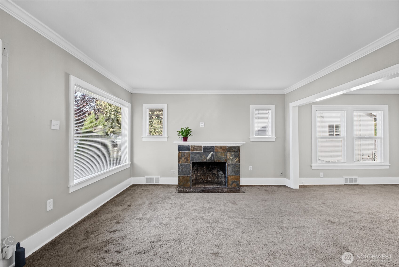 3817 Fawcett Avenue Property Photo 5
