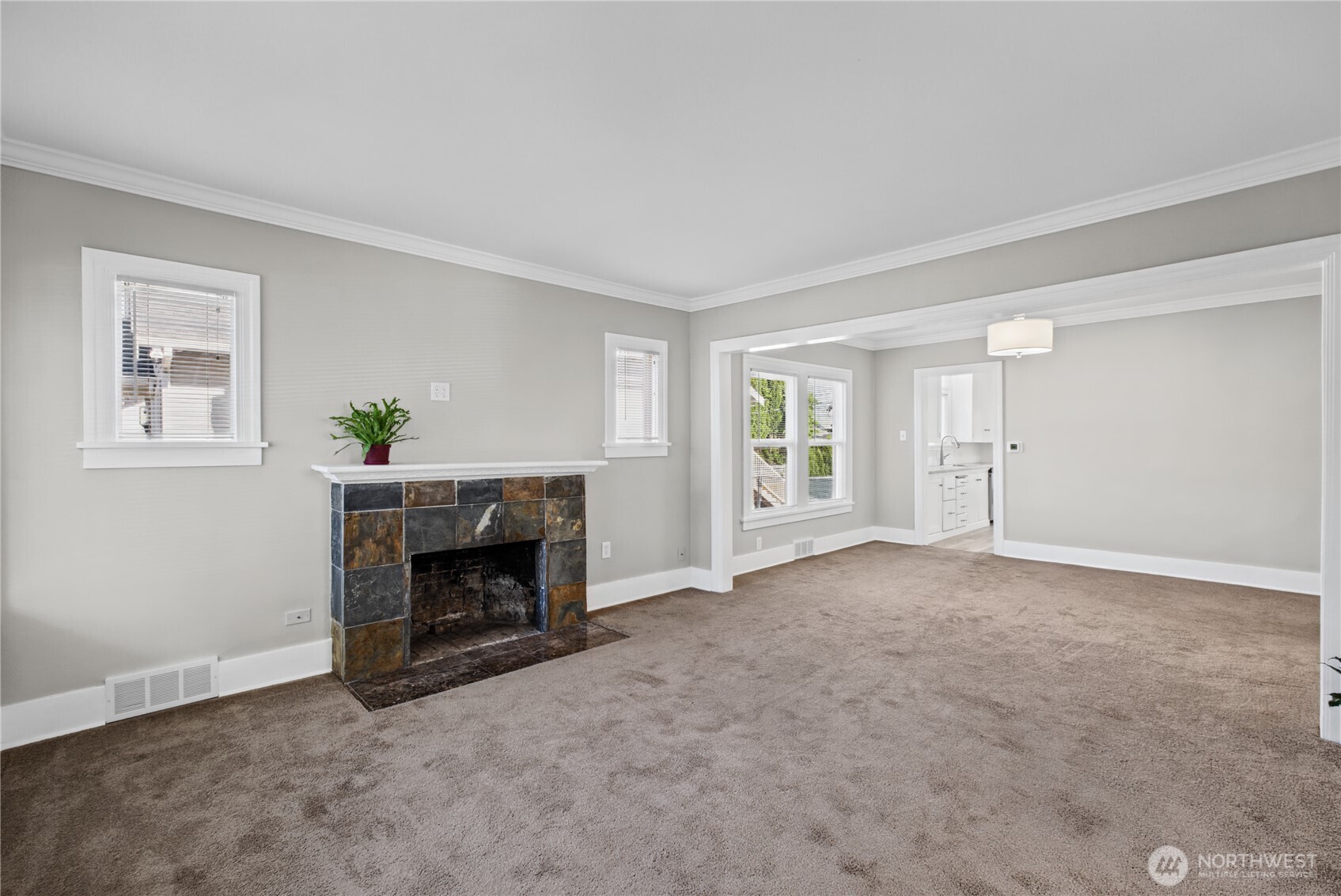 3817 Fawcett Avenue Property Photo 6
