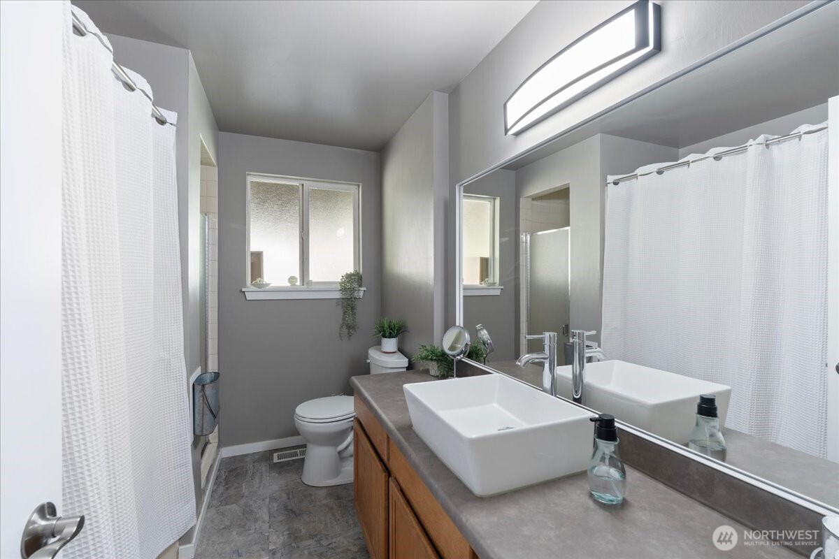 14448 6th Avenue Property Photo 21
