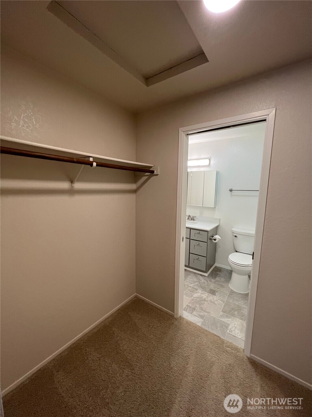 8305 53rd Avenue 5 Property Photo 10