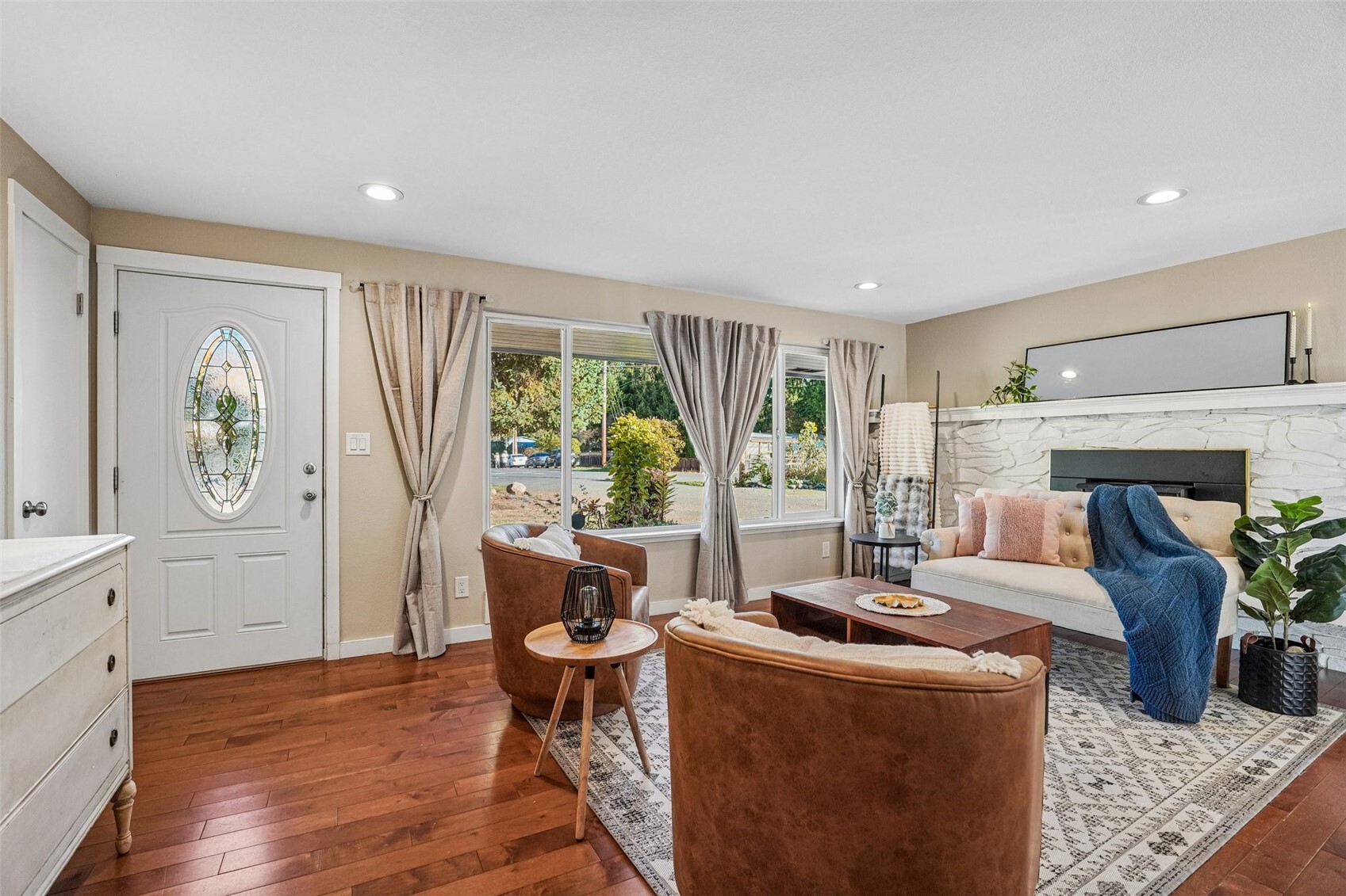 208 116th Place Property Photo 5
