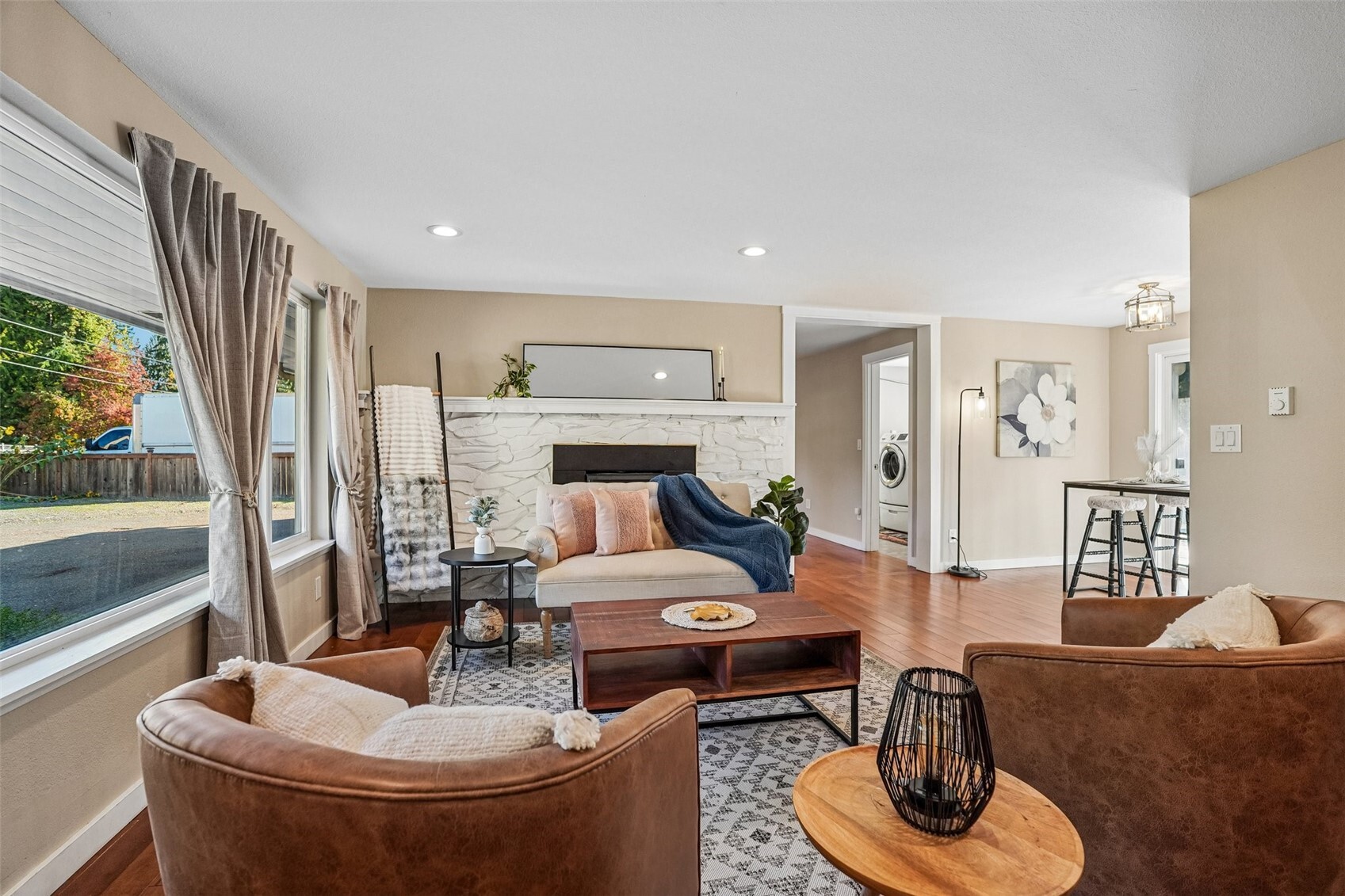 208 116th Place Property Photo 7