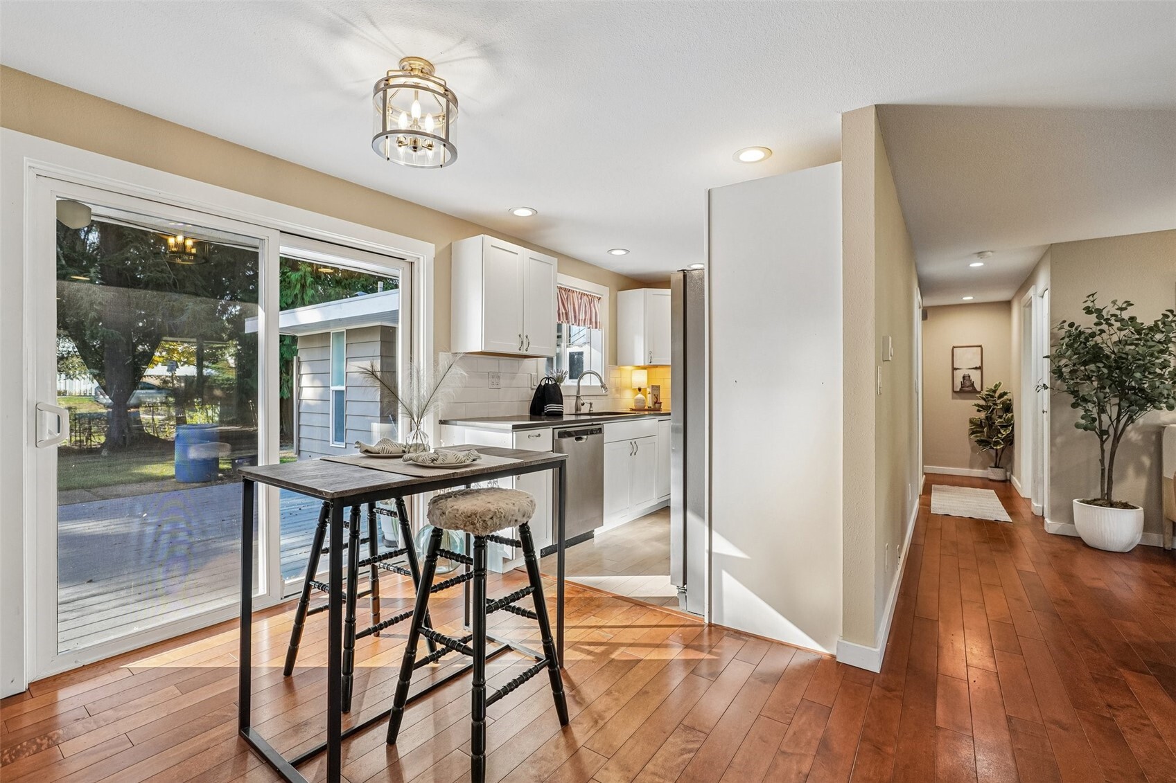 208 116th Place Property Photo 12