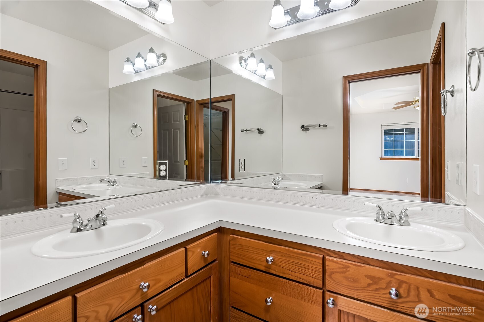 3917 Copper Pond Place Property Photo 26
