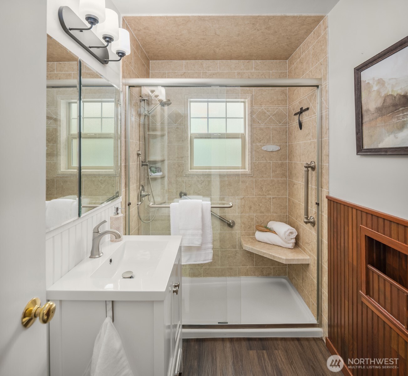1217 E Washington Avenue Property Photo 13