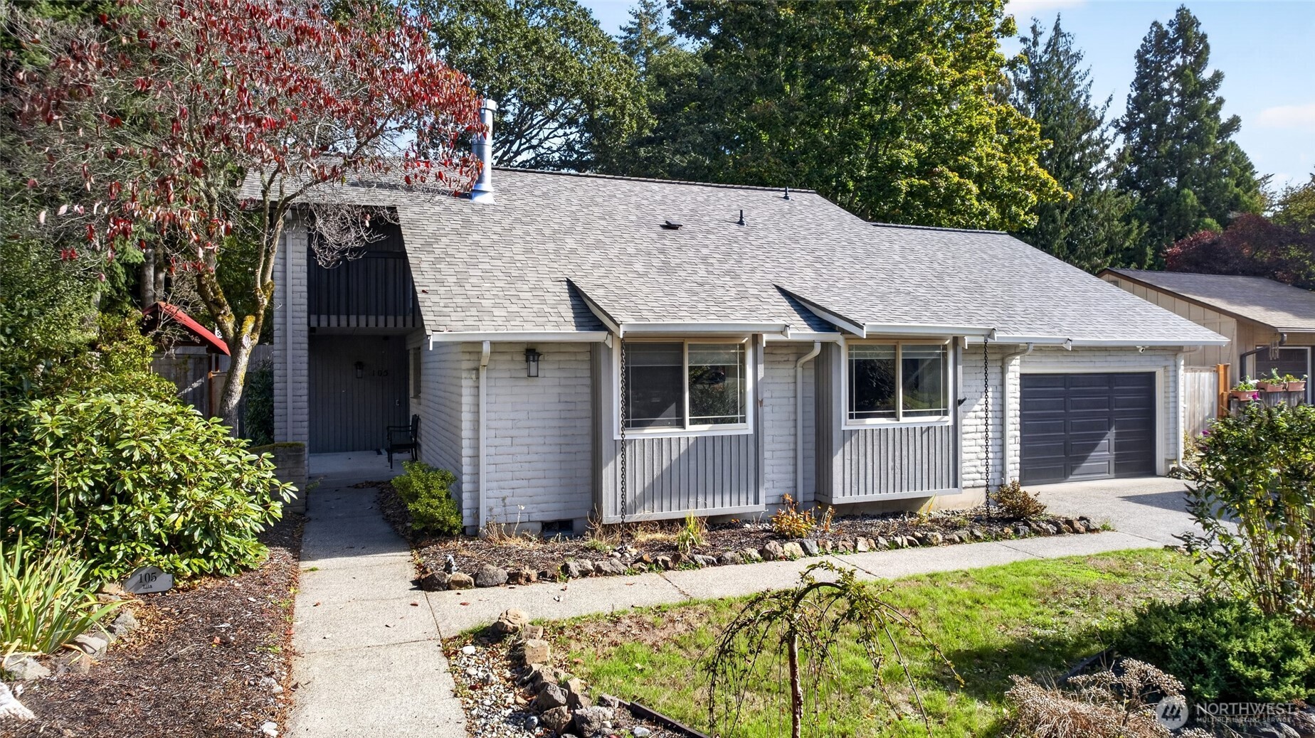 105 Lila Street Property Photo 1