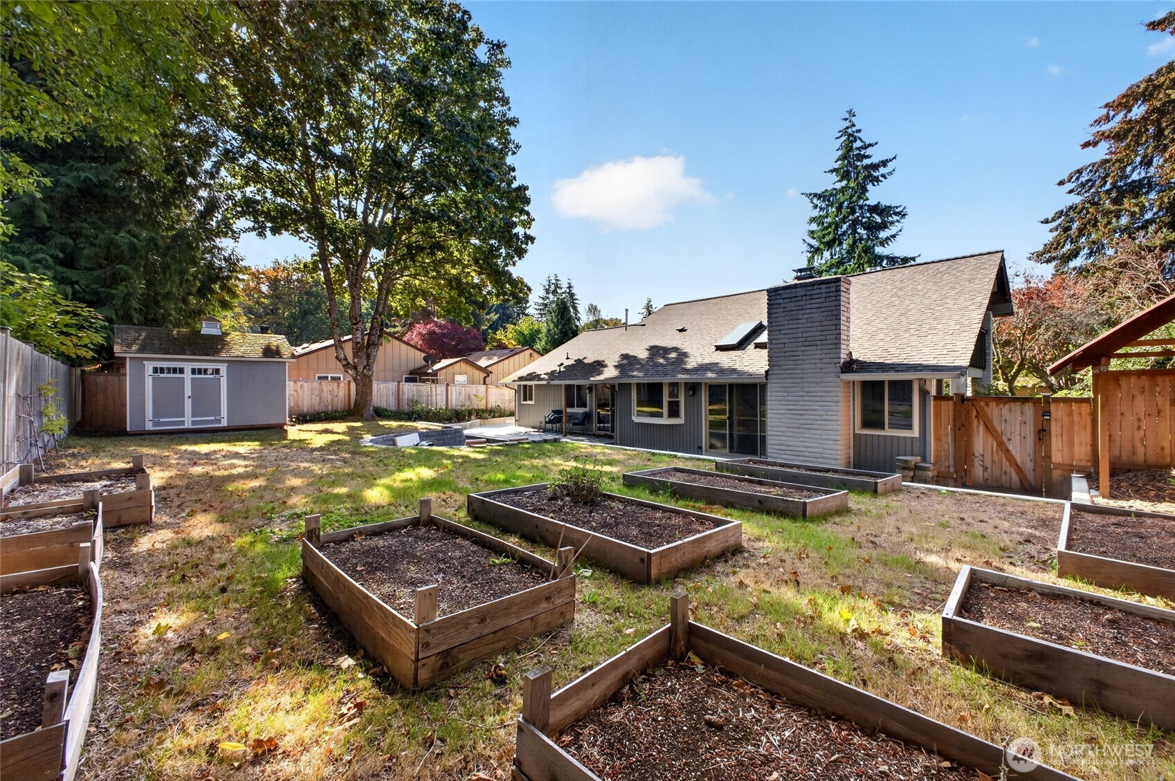 105 Lila Street Property Photo 27