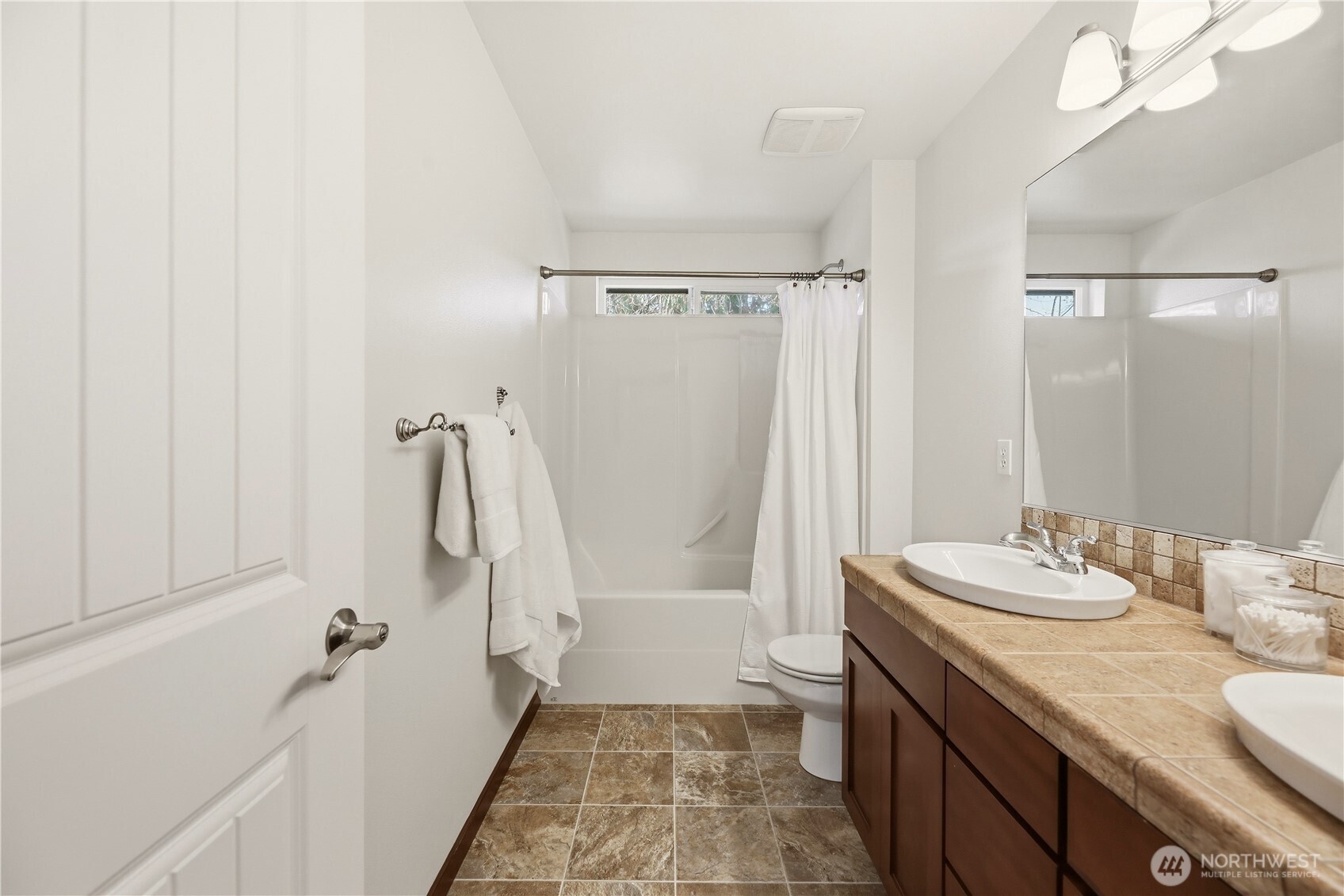 1414 Lake Roesiger Drive Property Photo 17