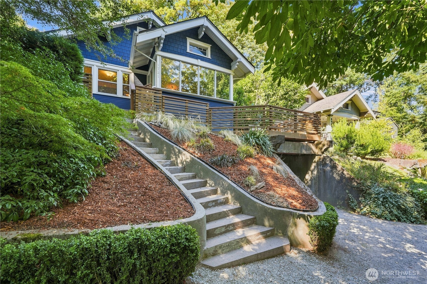 1731 Lake Washington Boulevard Property Photo 1