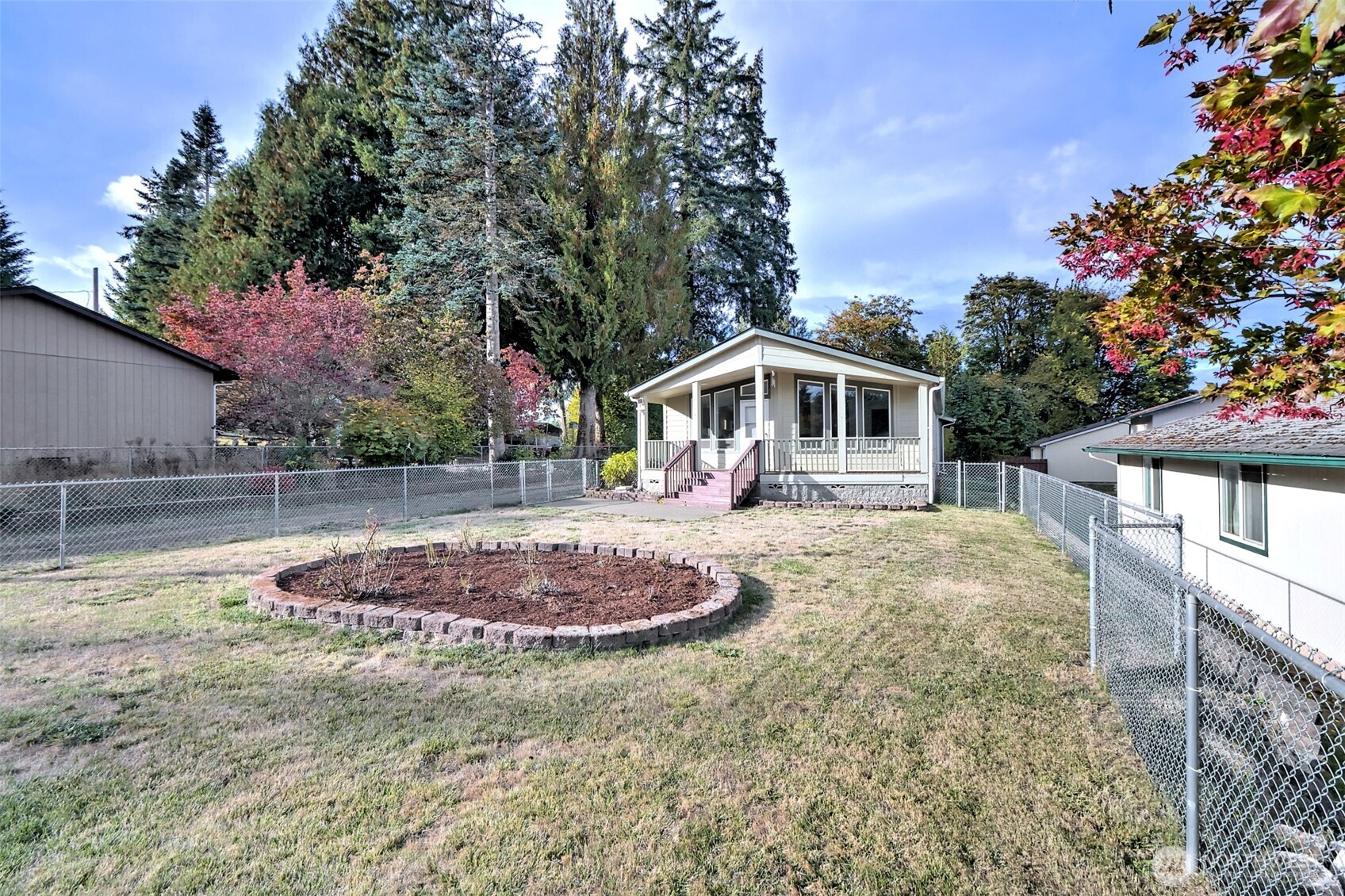 1320 Dickinson Avenue Property Photo 4