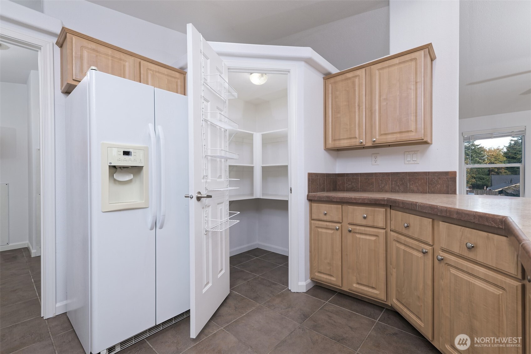 1320 Dickinson Avenue Property Photo 14