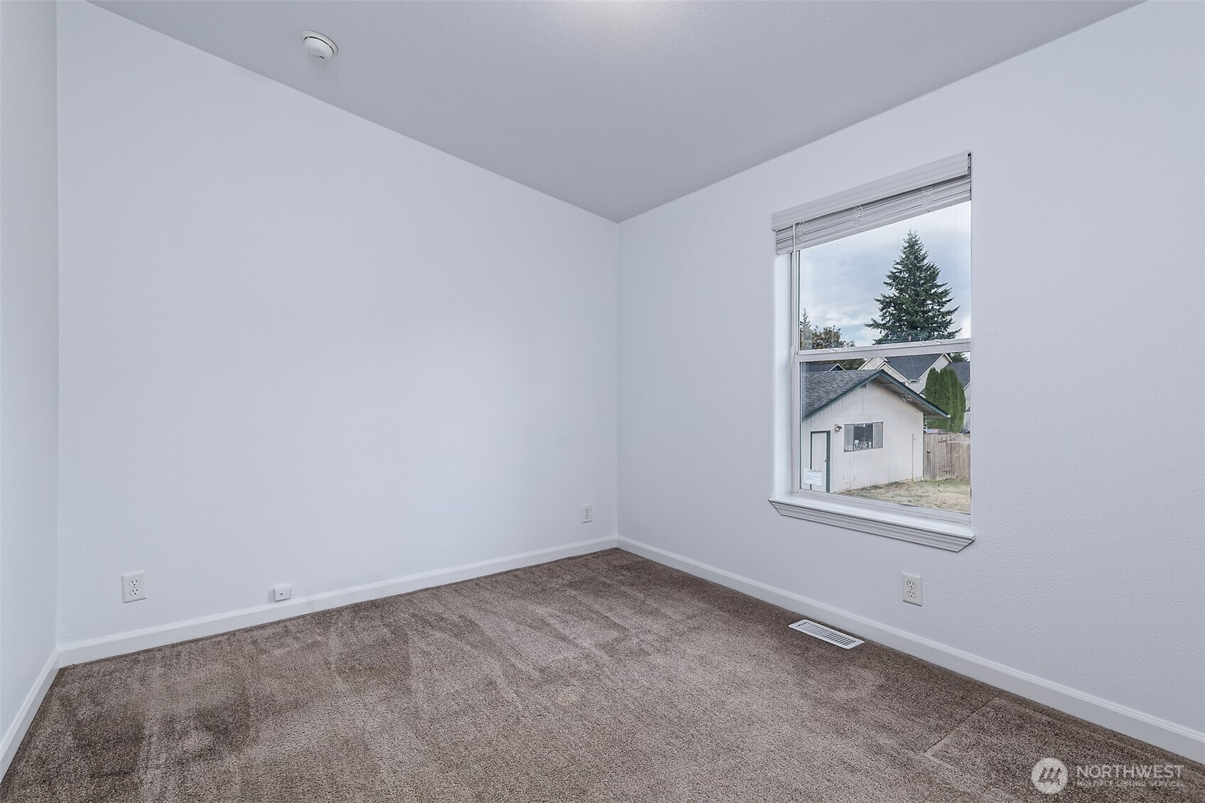 1320 Dickinson Avenue Property Photo 19