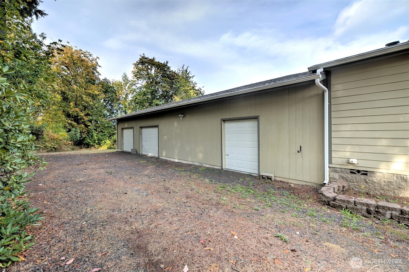 1320 Dickinson Avenue Property Photo 34