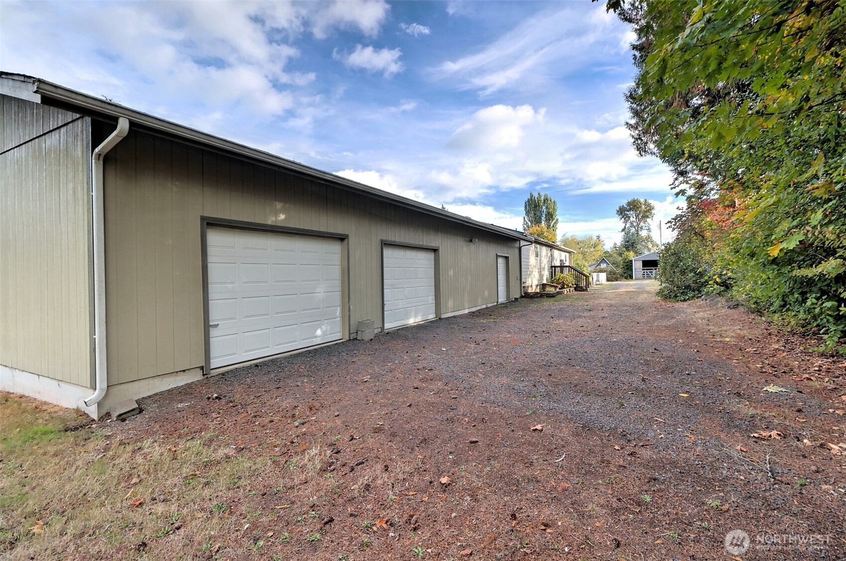 1320 Dickinson Avenue Property Photo 35