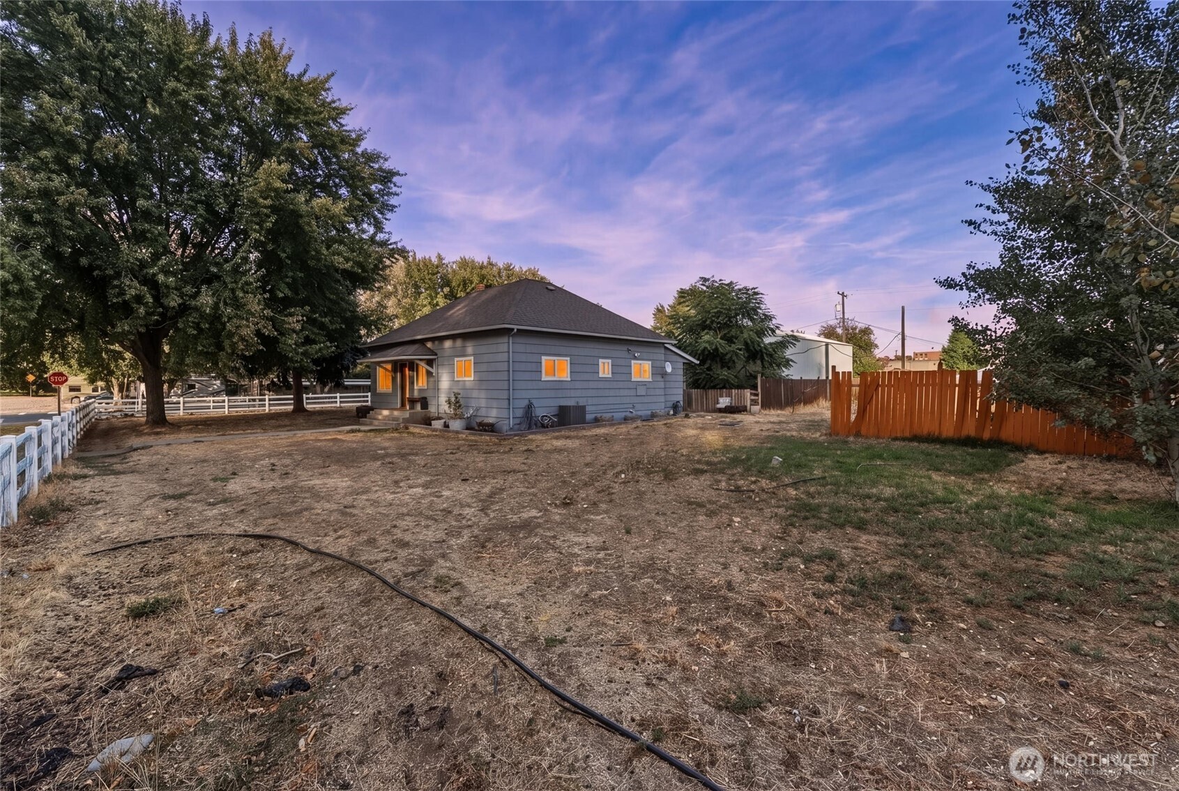 104 S B Street Property Photo 3