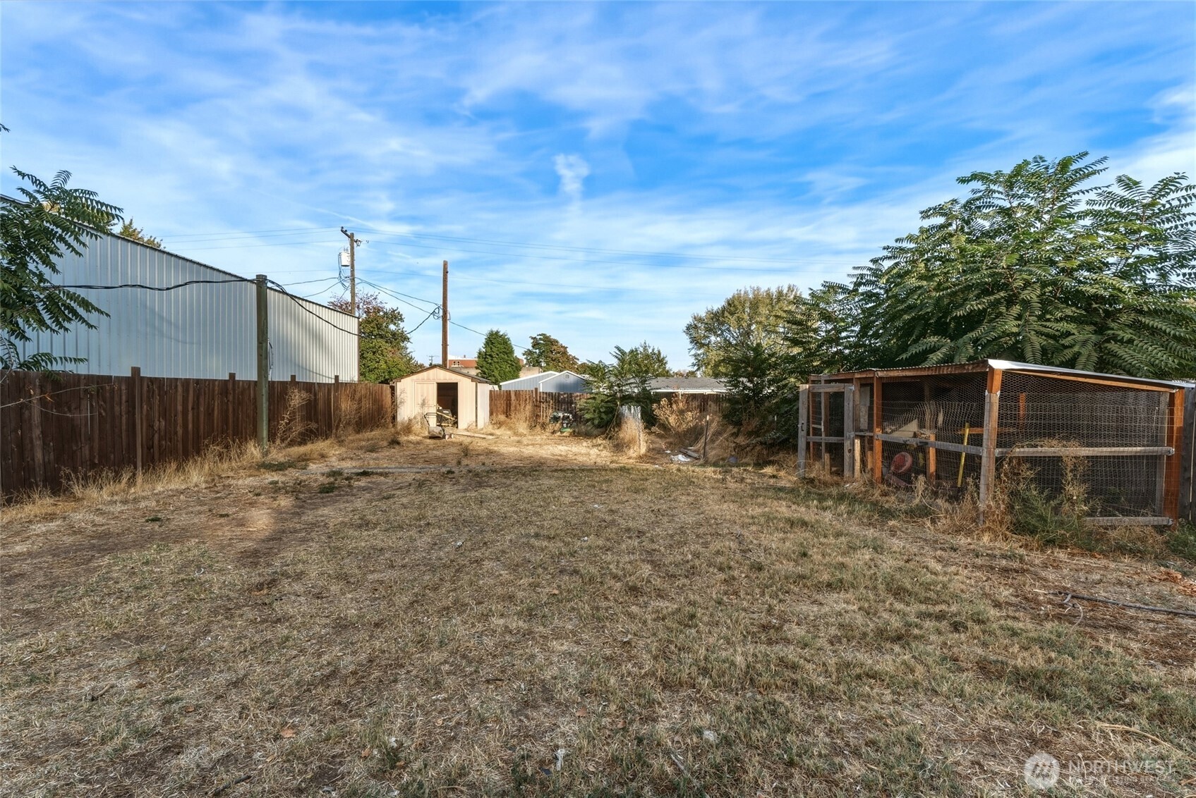 104 S B Street Property Photo 12