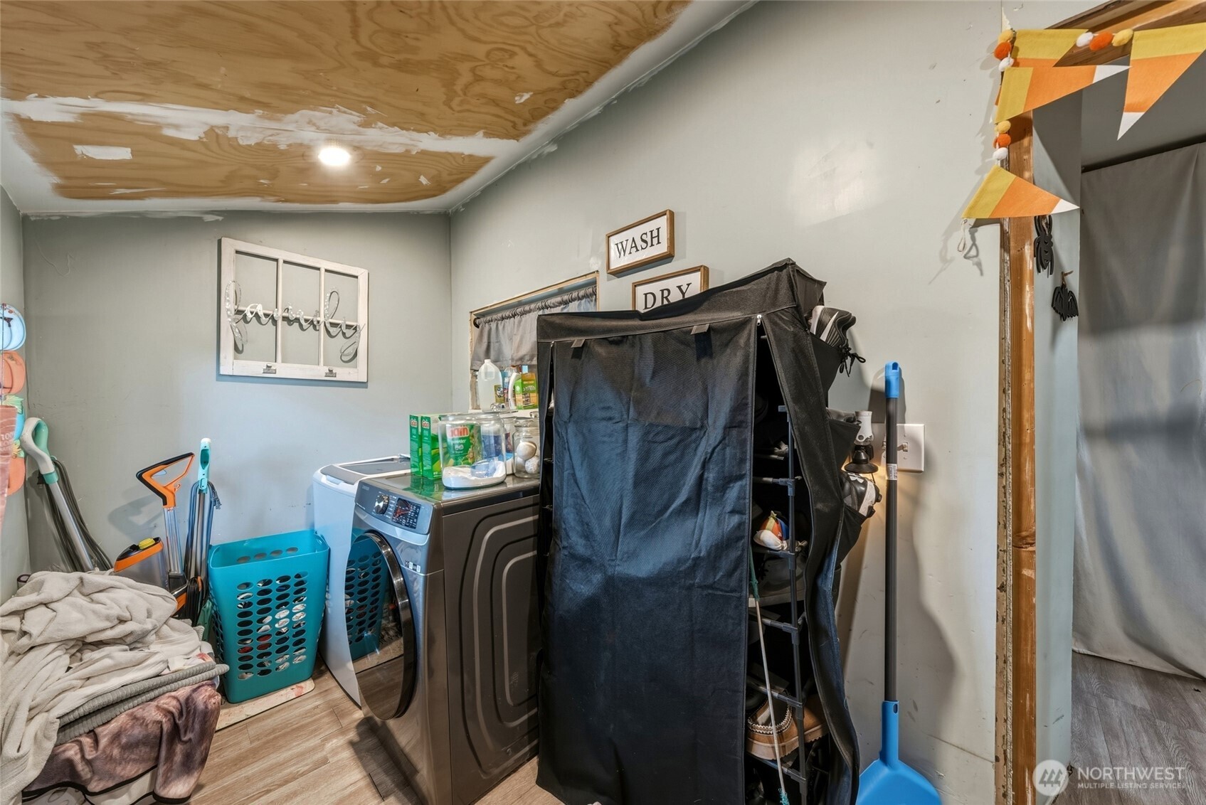 104 S B Street Property Photo 27